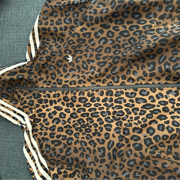 Adidas Leopard Print Track Jacket with Stripes - Picture 5 of 6